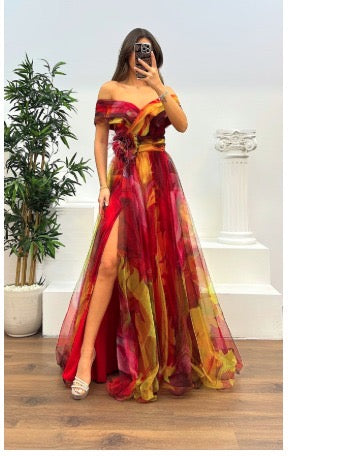 Daniela - Rochie Maxi Stupendă cu Umeri Decupați