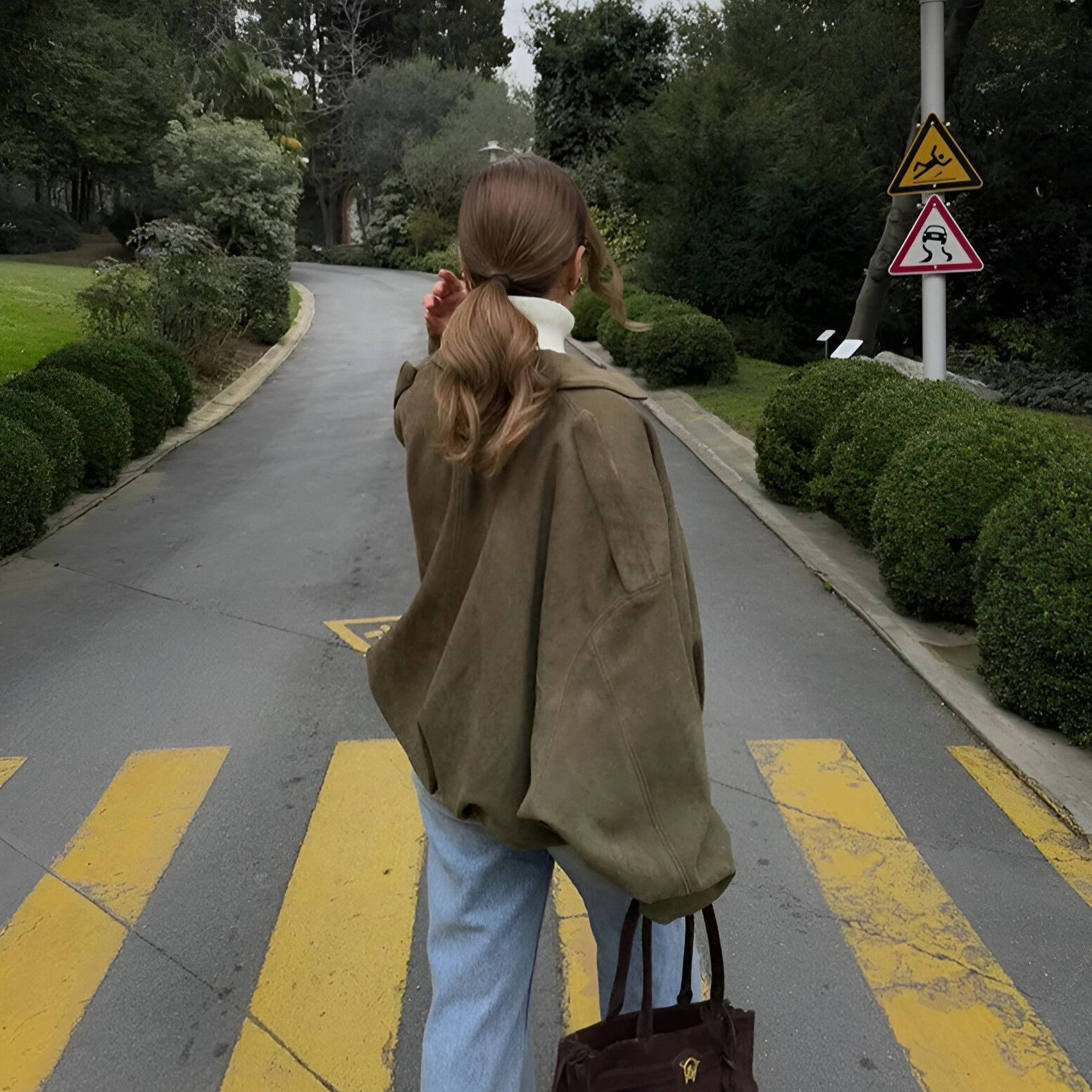 Marie - Jachetă bomber din suede