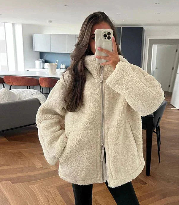 Sonia| Vest din Teddyfleece