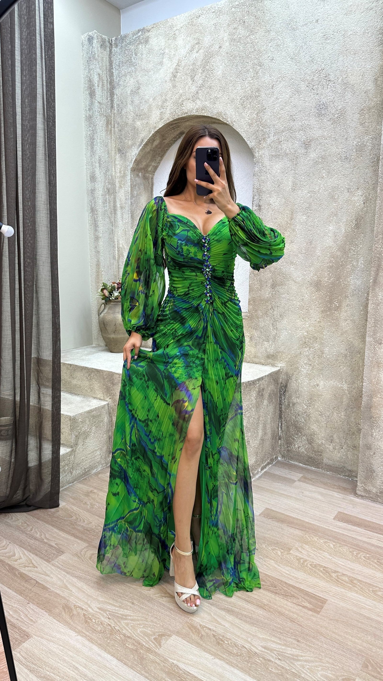 Gisselle | Rochie Elegantă cu Decolteu în V