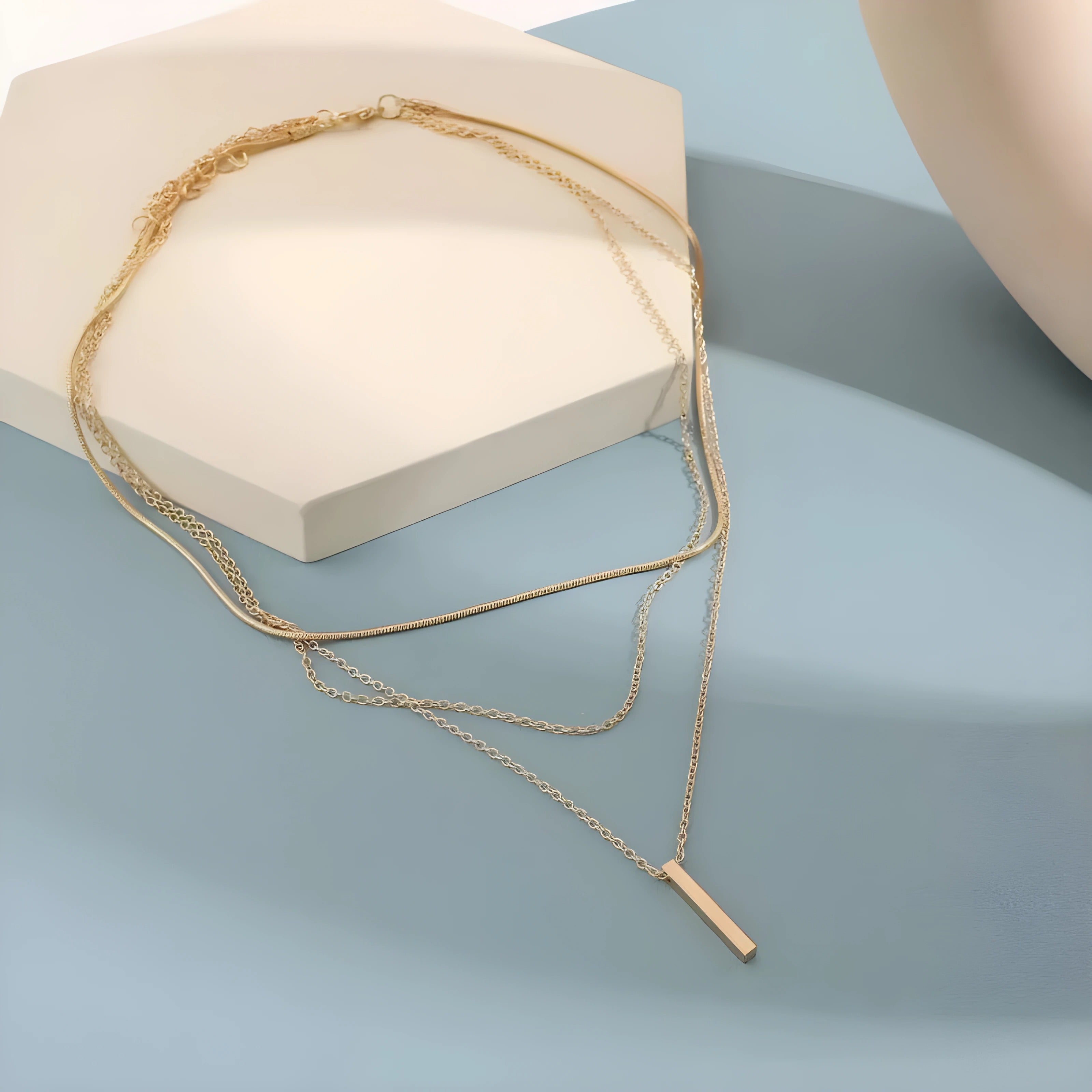 Thaïs – Colier stratificat minimalist
