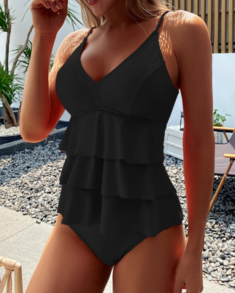 Lia - Costum de baie simplu cu volane elegante