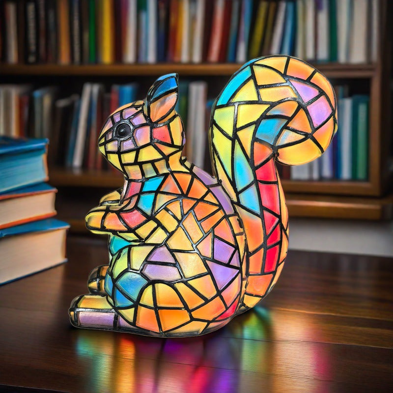 Nino | Lampă magică în formă de veveriță din sticlă colorată
