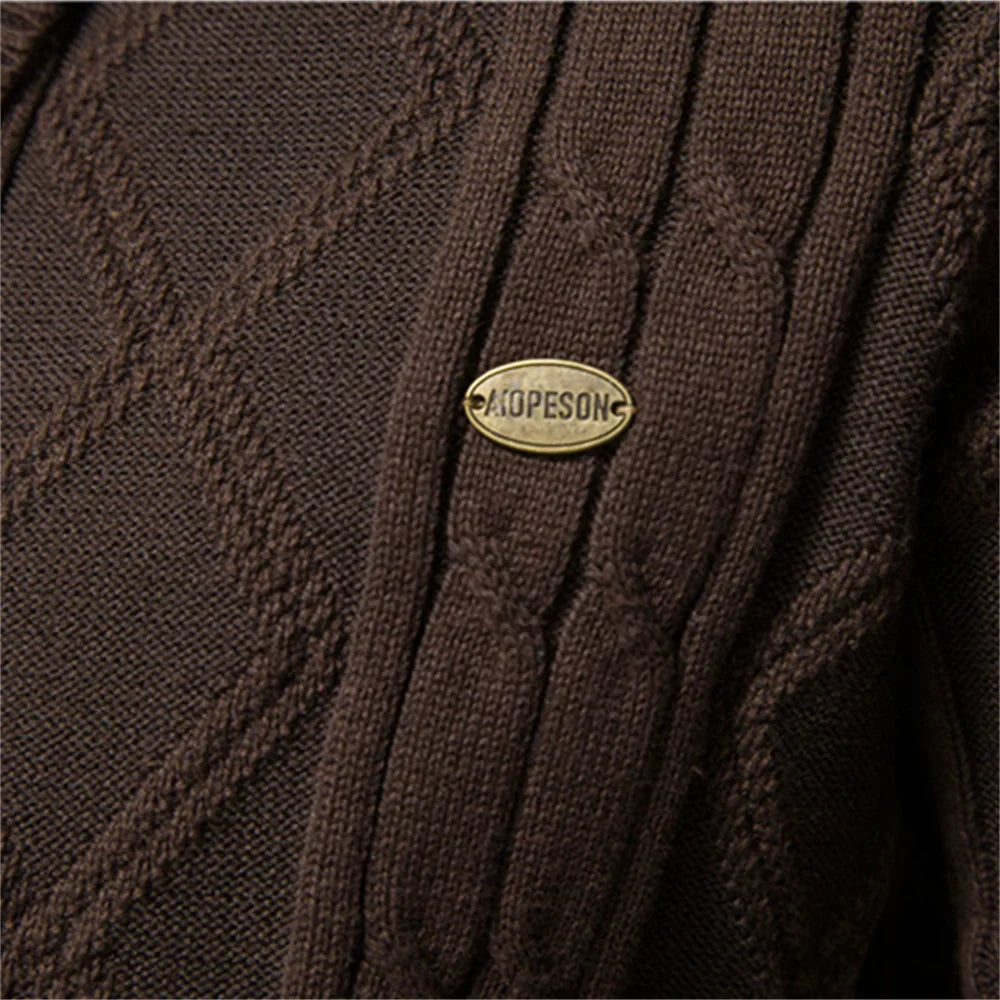Cardigan cu Butoni