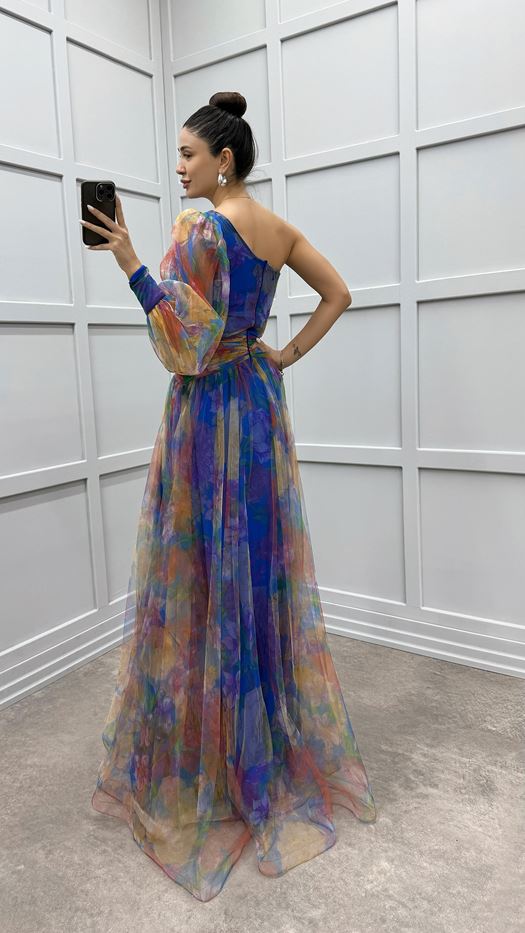 Cecilia | Rochie Elegantă cu Fendă